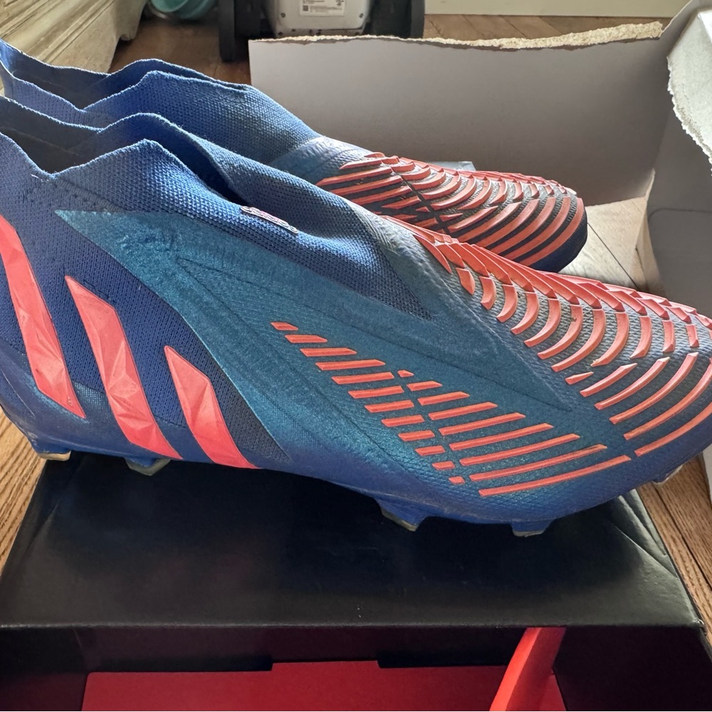 Men’s Adidas predator edge plus FG soccer cleat size 7